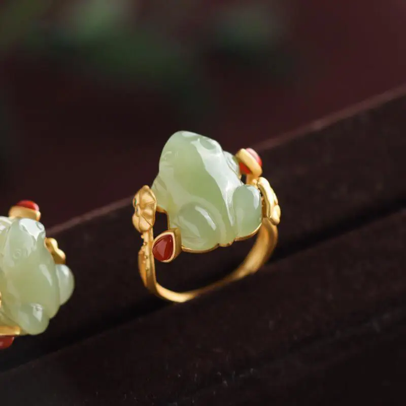 Rings - Green Jade Frog Rings Charms Natural