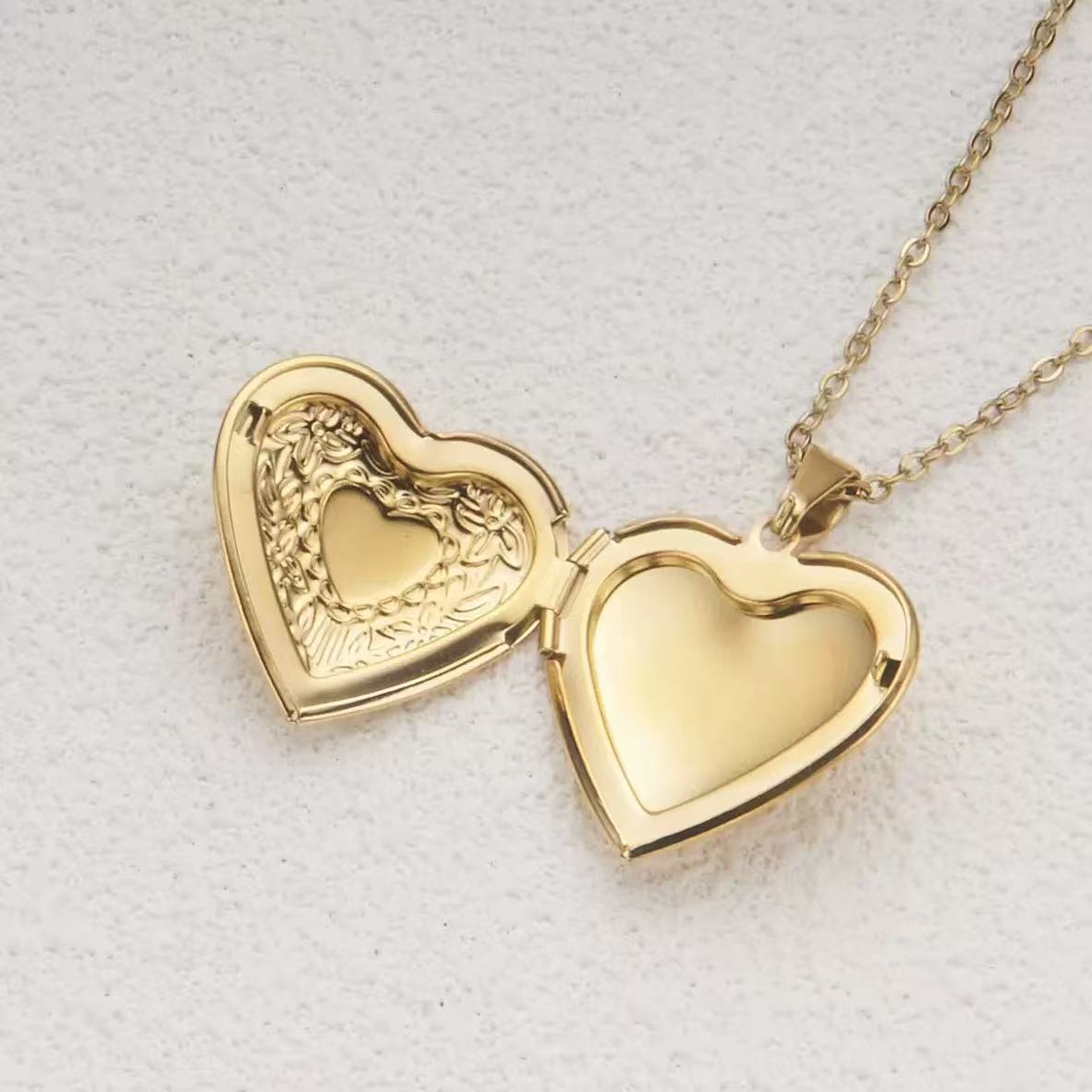 Romantic Heart Locket Pendants - Heart Locket Necklace Photo 评论和价格
