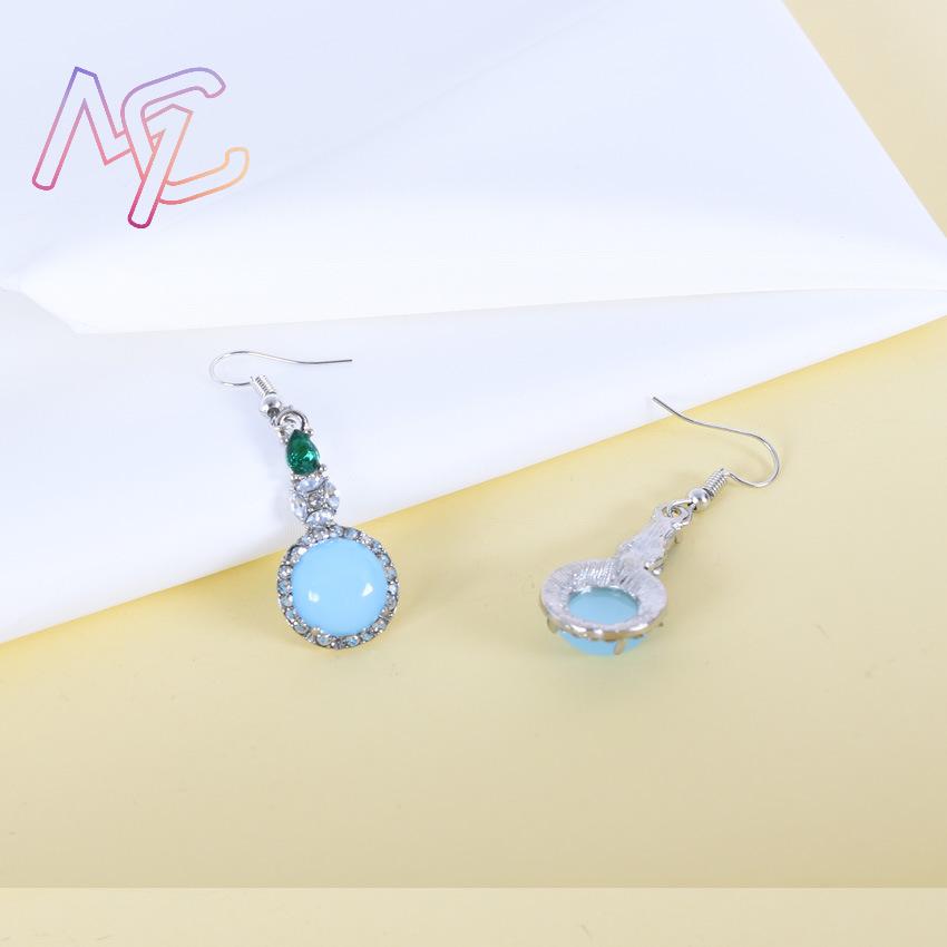 Blue Natural Jade Earrings Vin - Earrings 评论和价格
