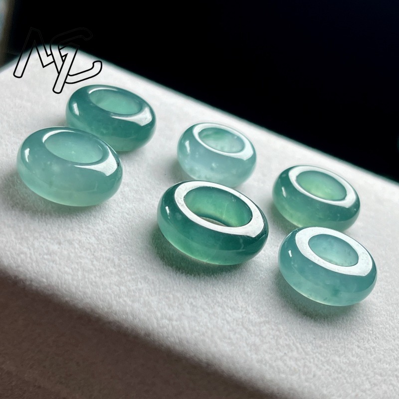 Natural Emerald Blue Water Luc - Rings 评论和价格